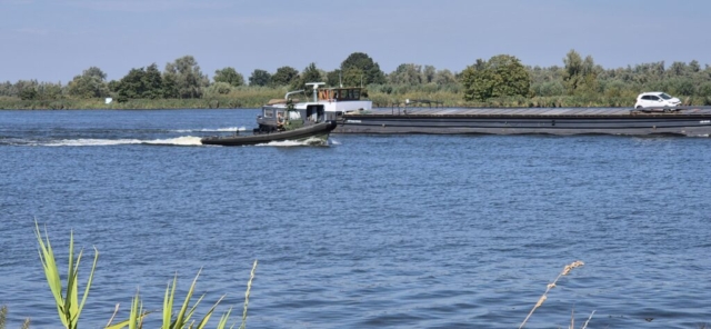 Niederländische Marine auf Patrouillenfahrt