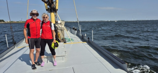 Mit der Fähre nach Bruinesse