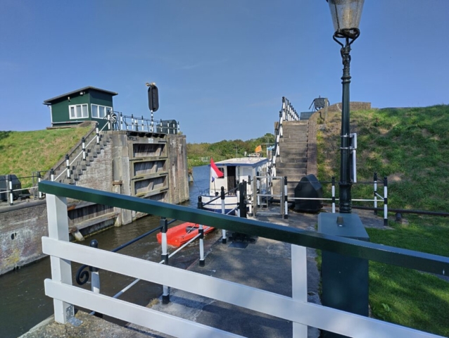 Schleusenwehr bei Beneden Sas