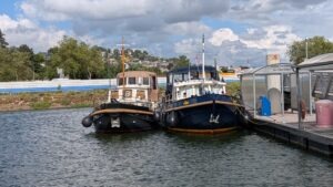 Im Päckli im Hafen von Rouen