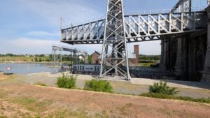 Altes Schiffshebewerk bei Thieu